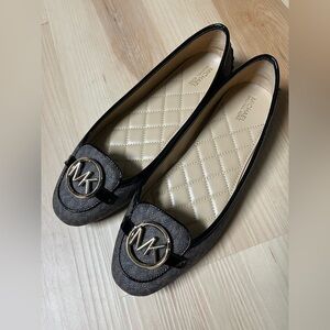 Michael Kors Ballet Moc Mini MK Logo Signature Brown Shoes Size 8 Womens MV21K